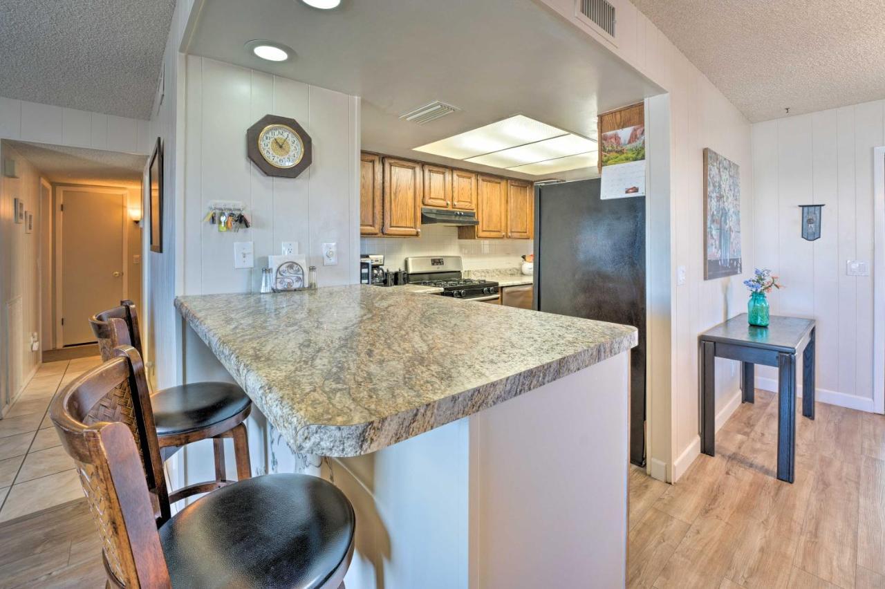 Lake Havasu Home With Pool - 2 Miles To Waterfront! Lake Havasu City Exteriör bild